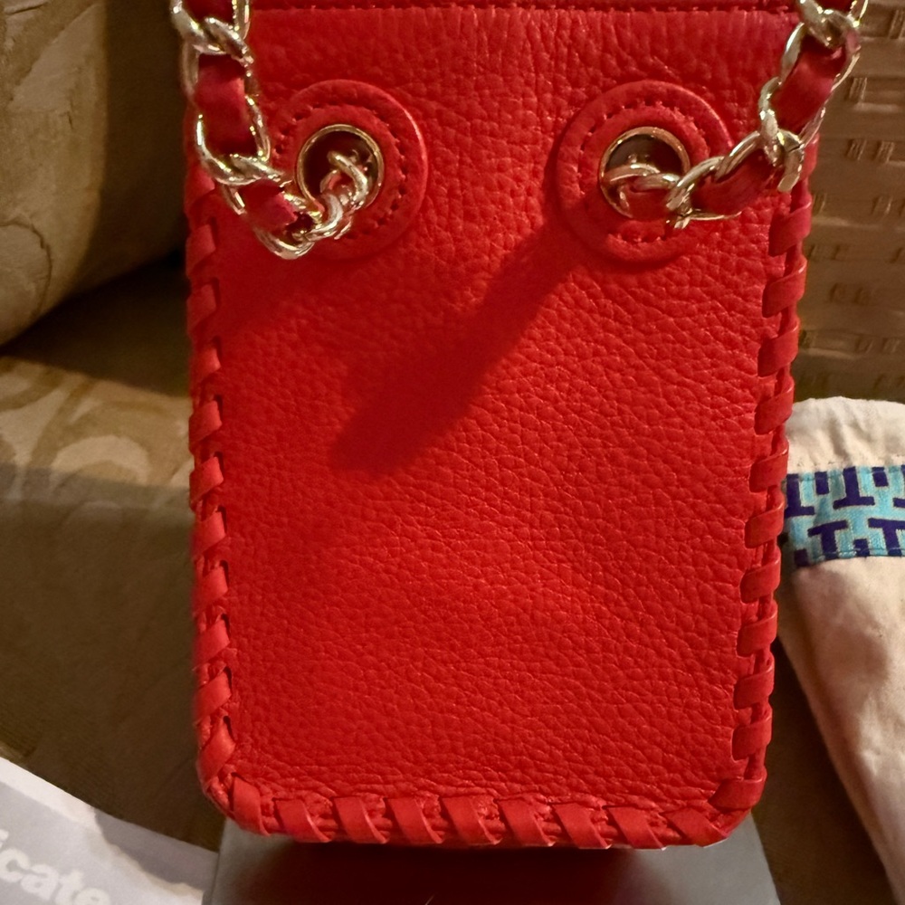 Tory Burch Red Leather Phone Case Crossbody with COA & dust bag in EUC - Picture 3 of 17